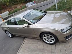 Beige Gebraucht 2011 Audi A7 Sportback Ambiente Kleinwagen | 14.000 € (Guter Preis)