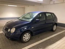 Blau Gebraucht 2003 VW Polo Kleinwagen | 799 € (Guter Preis)
