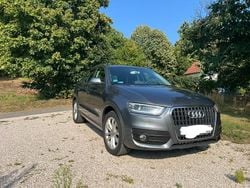 Grau Gebraucht 2013 Audi Q3 SUV | 12.999 € (Fairer Preis)