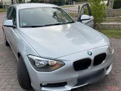 Silber Gebraucht 2015 BMW 116 Kleinwagen | 9.999 €