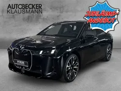 Schwarz Neu 2025 BMW iX M Sport SUV | 102.200 € (Etwas zu teuer)