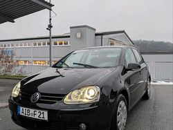 Schwarz Gebraucht 2005 VW Golf IV Comfortline Limousine | 3.599 € (Fairer Preis)