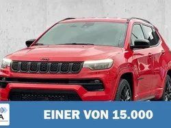 Rot Gebraucht 2024 Jeep Compass Altitude SUV | 31.780 € (Superpreis)