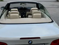 Weiß Gebraucht 2012 BMW 325 Cabriolet M Sport Cabrio | 16.800 € (Fairer Preis)