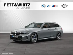Skyscraper grau metallic Gebraucht 2024 BMW 330e M Sport Kombi | 42.888 € (Guter Preis)