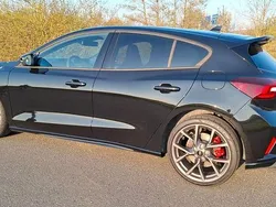 Schwarz Gebraucht 2025 Ford Focus ST Limousine | 34.900 € (Guter Preis)