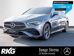 Grau Gebraucht 2023 Mercedes CLA250e Shooting Brake AMG Kombi | 32.680 € (Fairer Preis)