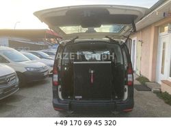 Beige Gebraucht 2022 VW Caddy Maxi Basis Van / Kleinbus | 22.000 €