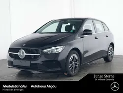 Unilack nachtschwarz Gebraucht 2024 Mercedes B250e Van / Kleinbus | 29.260 € (Guter Preis)