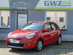 Rot Gebraucht 2009 Renault Clio GrandTour Dynamique Kombi | 4.499 € (Teuer)