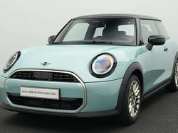 Grün Gebraucht 2024 Mini Cooper Favoured Kleinwagen | 26.850 € (Fairer Preis)