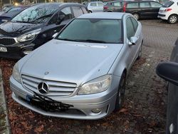 Silber Gebraucht 2008 Mercedes 220 Coupé | 4.350 € (Superpreis)