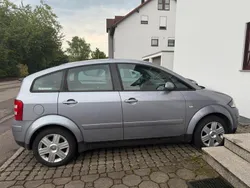 Grau Gebraucht 2004 Audi A2 Kleinwagen | 1.700 € (Superpreis)