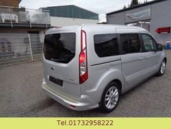 Silber Gebraucht 2014 Ford Grand Tourneo Connect Titanium Van / Kleinbus | 13.999 € (Fairer Preis)