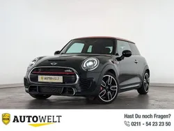 Grün Gebraucht 2015 Mini John Cooper Works Kleinwagen | 18.460 € (Fairer Preis)
