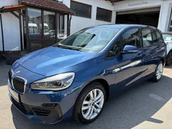 Blau Gebraucht 2020 BMW 218 Gran Tourer Sport Line Van / Kleinbus | 18.990 € (Guter Preis)