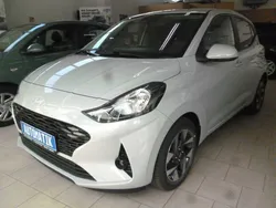 Grau Neu 2025 Hyundai i10 Kleinwagen | 19.980 € (Fairer Preis)