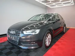 Braun Gebraucht 2015 Audi A3 Sportback Attraction Limousine | 12.990 € (Fairer Preis)