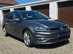 Grau Gebraucht 2019 VW Golf VII Highline Kombi | 15.700 € (Fairer Preis)