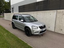 Silber Gebraucht 2017 Skoda Yeti Drive SUV | 12.000 € (Guter Preis)
