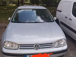Silber Gebraucht 1998 VW Golf IV Comfortline Limousine | 500 € (Superpreis)