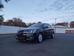 Schwarz Gebraucht 2009 Opel Astra Edition Kombi | 3.700 € (Teuer)