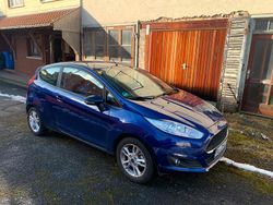 Blau Gebraucht 2016 Ford Fiesta Kleinwagen | 7.500 € (Fairer Preis)