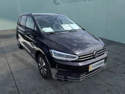 Schwarz Gebraucht 2024 VW Touran Move Van / Kleinbus | 34.070 € (Guter Preis)
