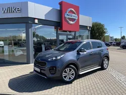 Blau Gebraucht 2018 Kia Sportage DREAM-TEAM Edition SUV | 15.900 € (Fairer Preis)