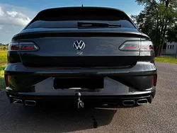 Grau Gebraucht 2023 VW Arteon R Kombi | 42.600 € (Etwas zu teuer)