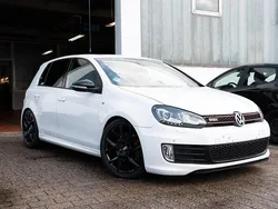 Weiß Gebraucht 2011 VW Golf VI Edition Limousine | 11.999 € (Fairer Preis)