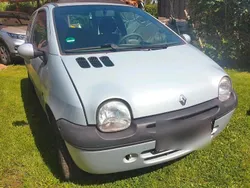 Andere farben Gebraucht 2003 Renault Twingo Kleinwagen | 400 €