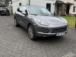 Grau Gebraucht 2012 Porsche Cayenne SUV | 17.500 € (Superpreis)