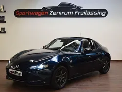 Blau Gebraucht 2021 Mazda MX5 Ad'Vantage Cabrio | 24.900 € (Etwas zu teuer)