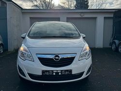 Gebraucht 2013 Opel Meriva Van / Kleinbus | 3.700 € (Etwas zu teuer)