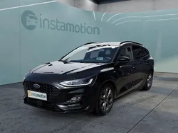 Schwarz Gebraucht 2023 Ford Focus Kombi | 25.449 € (Fairer Preis)