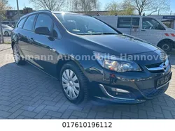 Schwarz Gebraucht 2013 Opel Astra Edition Kombi | 4.399 € (Fairer Preis)