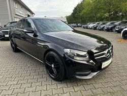 Obsidianschwarz metalliclack Gebraucht 2014 Mercedes C180 Avantgarde Limousine | 14.900 €