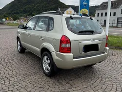 Grau Gebraucht 2008 Hyundai Tucson GLS SUV | 3.900 € (Guter Preis)