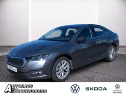 Graphitegrau metallic (metallic) Gebraucht 2022 Skoda Octavia Style Limousine | 22.749 € (Fairer Preis)