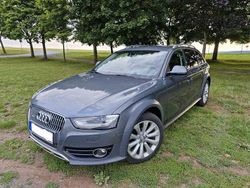 Grau Gebraucht 2013 Audi A4 Allroad Sport Kombi | 12.000 € (Fairer Preis)