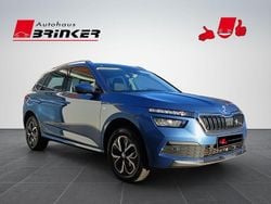 Titanblau metallic Gebraucht 2020 Skoda Kamiq Drive SUV | 22.430 € (Fairer Preis)