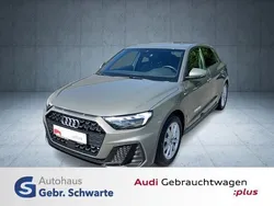 Grau Gebraucht 2024 Audi A1 Sportback S-Line Kleinwagen | 24.990 € (Fairer Preis)
