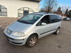 Silber Gebraucht 2001 VW Sharan Highline Van / Kleinbus | 1.990 € (Guter Preis)