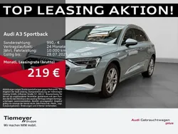 Grau Gebraucht 2024 Audi A3 Sportback Advanced Limousine | 36.350 € (Fairer Preis)
