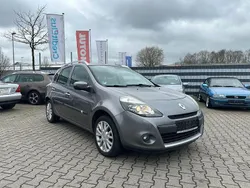 Grau Gebraucht 2010 Renault Clio II Dynamique Limousine | 4.200 € (Teuer)