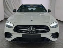 Weiß Gebraucht 2022 Mercedes E300 AMG Limousine | 38.750 € (Guter Preis)