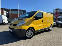 Gelb Gebraucht 2014 Renault Trafic Van | 9.990 € (Fairer Preis)