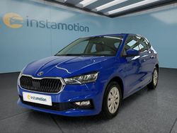 Blau Gebraucht 2024 Skoda Fabia Kleinwagen | 16.999 € (Guter Preis)