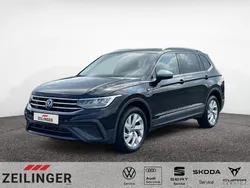Schwarz Gebraucht 2024 VW Tiguan Allspace Life SUV | 39.944 € (Guter Preis)